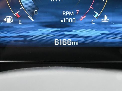 Used 2025 Chevrolet Equinox ACTIV w/ Safety and Technology Package image 30