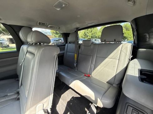 Used 2014 Toyota Sequoia SR5 w/ Premium Package AWD/4WD image 20