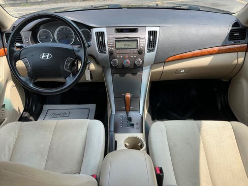 Used 2009 Hyundai Sonata GLS FWD image 15