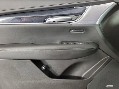 Certified 2024 Cadillac XT5 Premium Luxury image 20