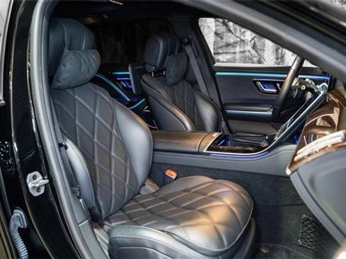 Used 2023 Mercedes-Benz Maybach S 680 4MATIC image 17
