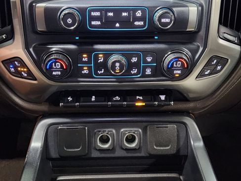 Used 2019 Chevrolet Silverado 3500 LTZ w/ Duramax Plus Package AWD/4WD image 41