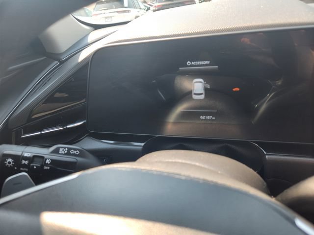 Used 2023 Kia Niro EX Touring FWD image 15
