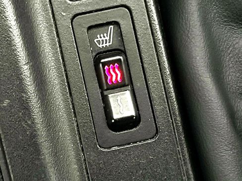 Used 1992 BMW 850i image 32