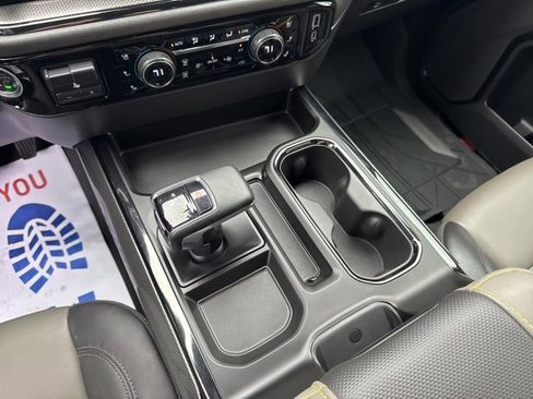 Used 2025 Chevrolet Silverado 1500 ZR2 w/ Technology Package image 26