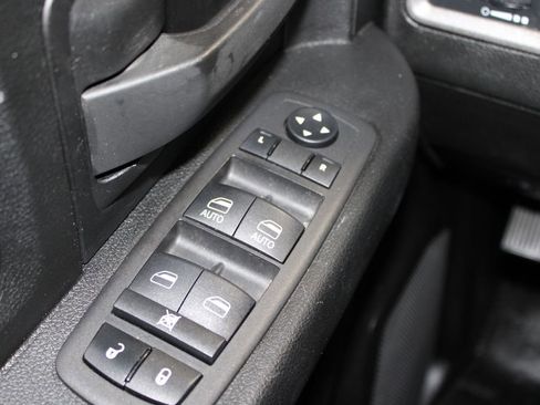 Used 2023 RAM 1500 Tradesman image 36