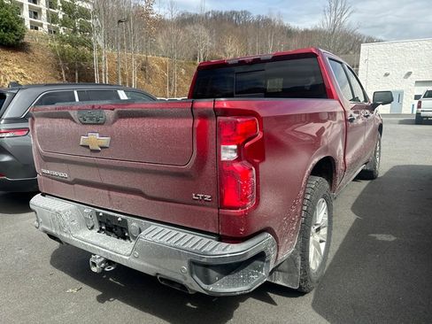 Used 2021 Chevrolet Silverado 1500 LTZ w/ LTZ Premium Package image 4