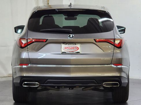 Used 2024 Acura MDX SH-AWD image 6
