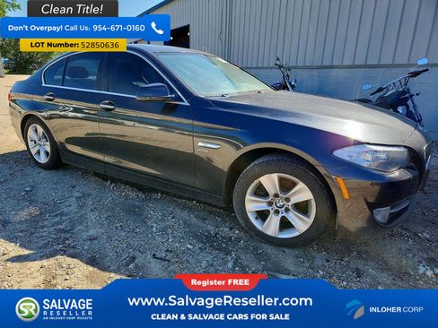 Used 2012 BMW 528i xDrive Sedan AWD/4WD image 5