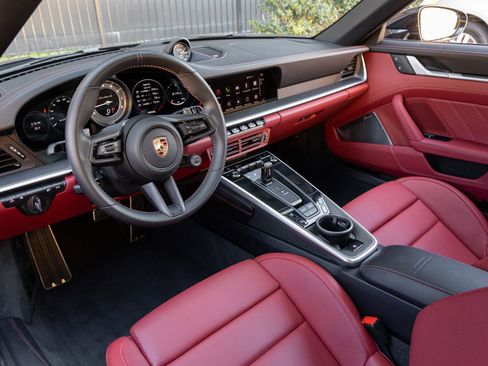 Certified 2025 Porsche 911 Turbo S image 4