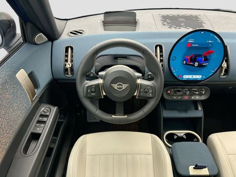 Certified 2025 MINI Cooper Countryman S w/ Comfort Package Max image 13