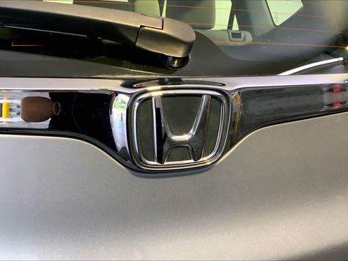 Used 2019 Honda CR-V LX image 32