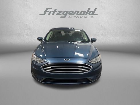 Used 2019 Ford Fusion SE FWD image 9
