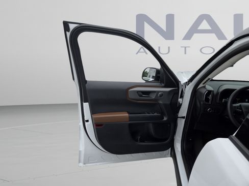 Used 2025 Ford Bronco Sport Outer Banks w/ Outer Banks Tech Package+ AWD/4WD image 9
