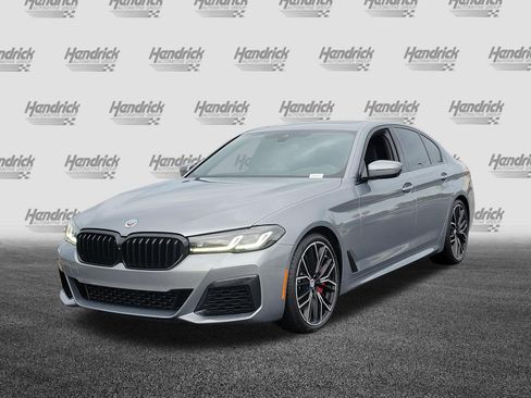Used 2023 BMW M550i xDrive w/ Executive Package AWD/4WD image 3