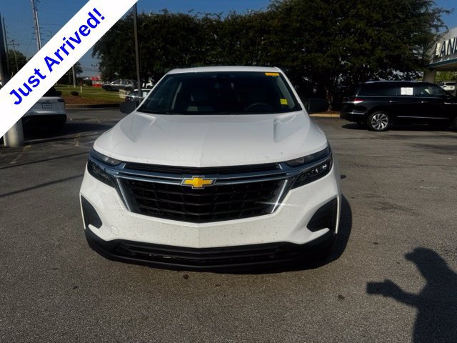 Used 2024 Chevrolet Equinox LS w/ LS Convenience Package FWD image 9
