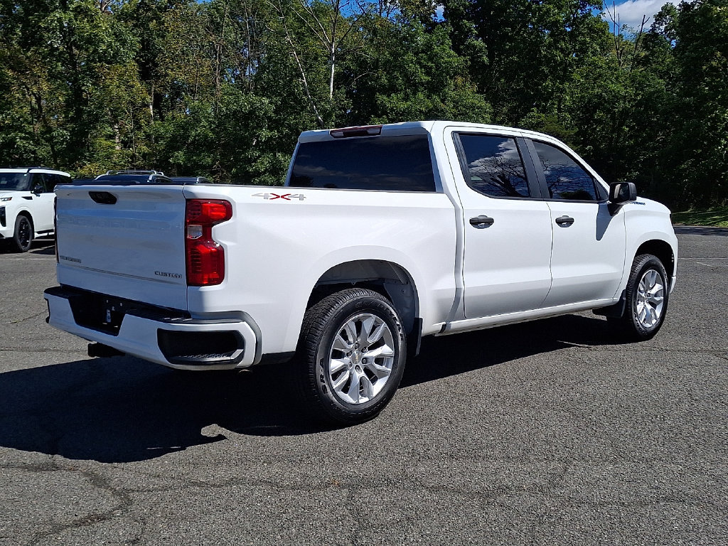 Used 2022 Chevrolet Silverado 1500 Custom AWD/4WD image 9