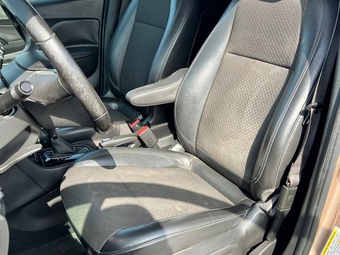 Used 2018 Buick Encore Preferred image 8