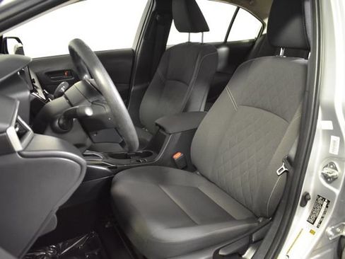 Used 2026 Toyota Corolla LE FWD image 9
