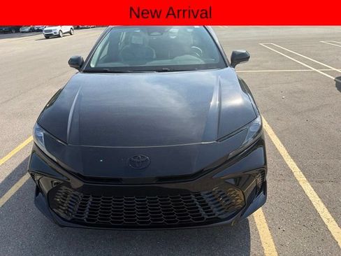 Used 2026 Toyota Camry Hybrid w/ Multimedia Upgrade Package AWD/4WD image 1