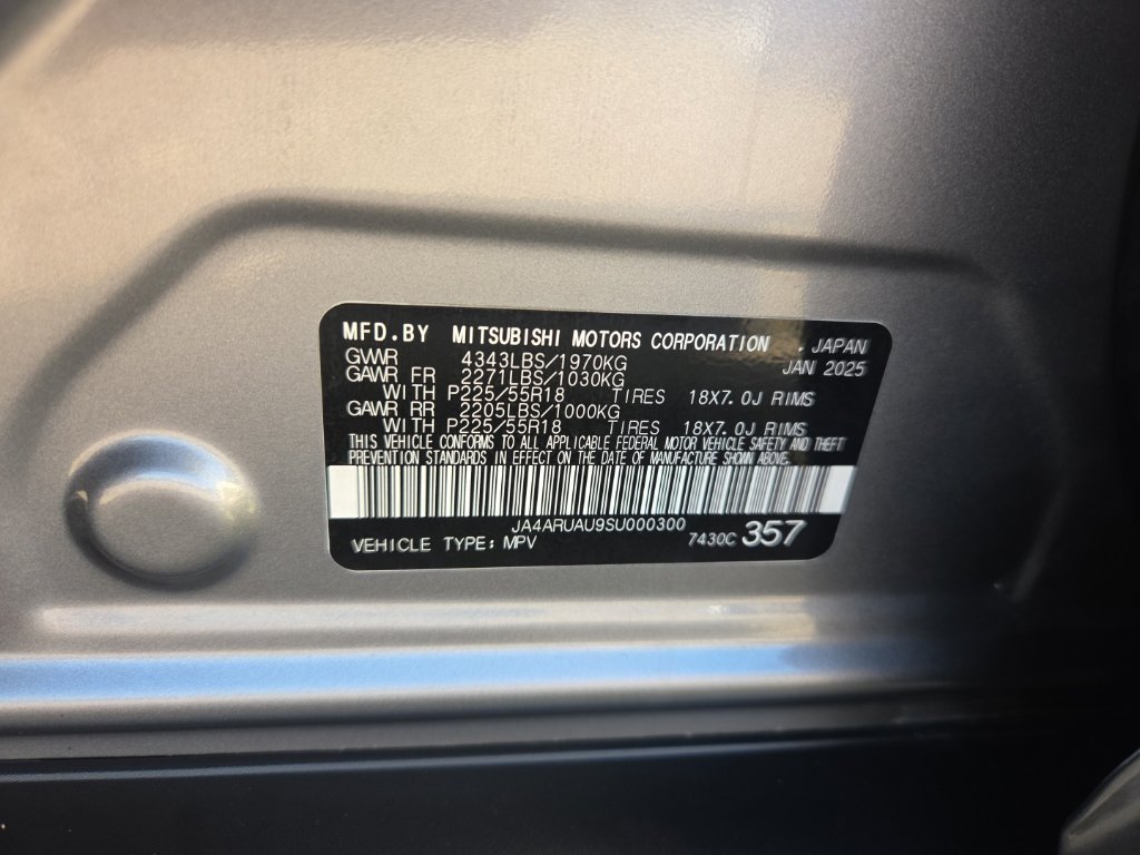 Used 2025 Mitsubishi Outlander Sport AWD image 3