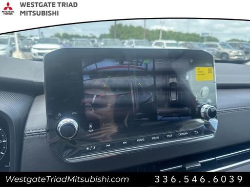 New 2025 Mitsubishi Outlander SEL image 24