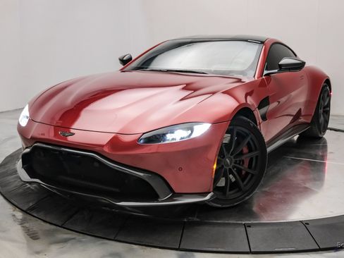 Used 2019 Aston Martin V8 Vantage Coupe RWD image 5