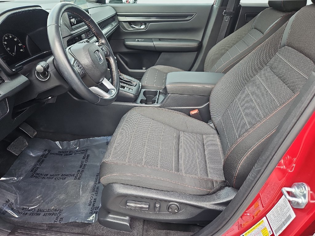 Used 2025 Honda CR-V Sport image 28