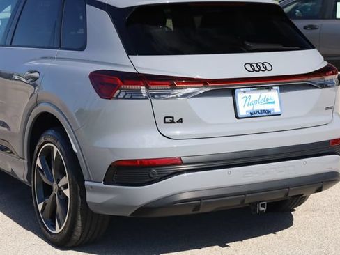 Used 2023 Audi Q4 e-tron Premium Plus w/ Premium Plus AWD/4WD image 8