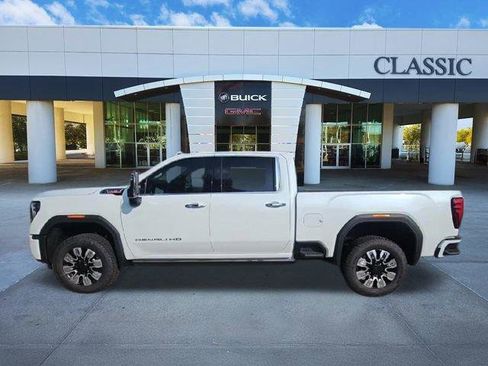 New 2026 GMC Sierra 2500 Denali w/ Denali Reserve Package image 5