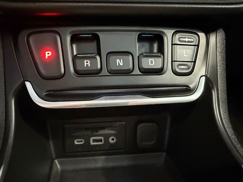 Used 2020 GMC Terrain Denali w/ GMC Pro Grade Package AWD/4WD image 20