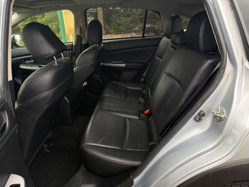 Used 2014 Subaru Crosstrek Touring AWD/4WD image 7