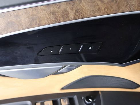 Used 2023 Audi A8 L 3.0T image 44