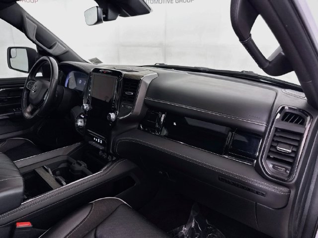 Used 2025 RAM 1500 Limited AWD/4WD image 30
