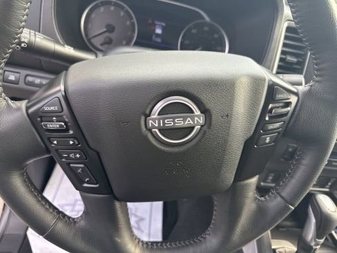 Used 2024 Nissan Frontier SV w/ SV Convenience Package AWD/4WD image 18
