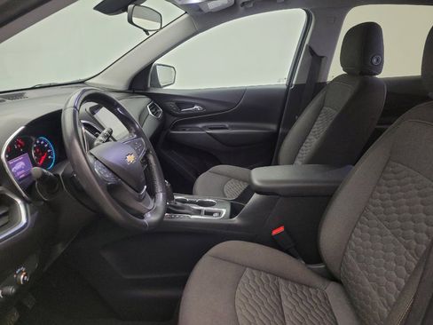 Used 2019 Chevrolet Equinox LT w/ Sun & Navigation Package image 17