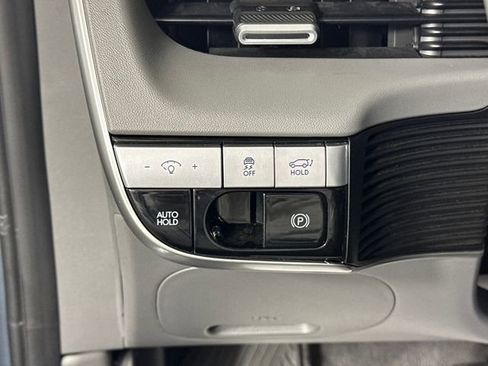 Used 2024 Hyundai Ioniq 5 SEL image 19