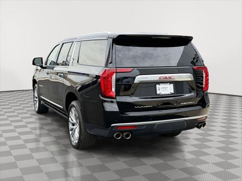 Used 2023 GMC Yukon XL Denali w/ Advanced Technology Package AWD/4WD image 5