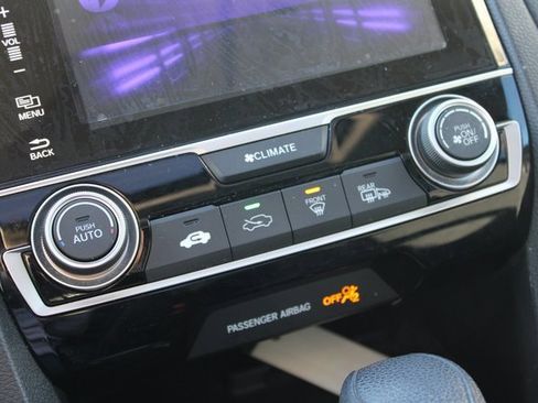 Used 2016 Honda Civic EX image 22