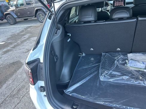 New 2025 Jeep Compass Latitude w/ Sun & Sound Group image 29