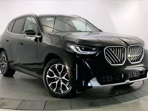 Used 2026 BMW X3 xDrive30 w/ Premium Package image 1