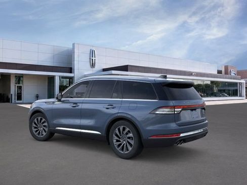 New 2026 Lincoln Aviator 2WD image 4