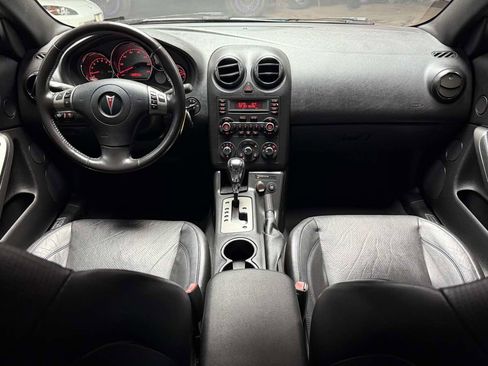 Used 2007 Pontiac G6 GT w/ Premium Package FWD image 14