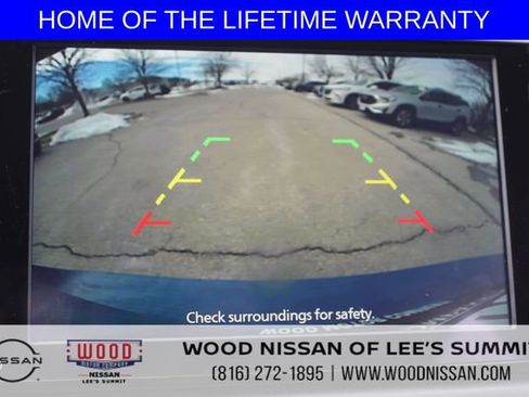 New 2025 Nissan Versa SR w/ Trunk Package image 30