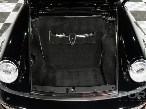 Used 1992 Porsche 911 America Roadster RWD image 77