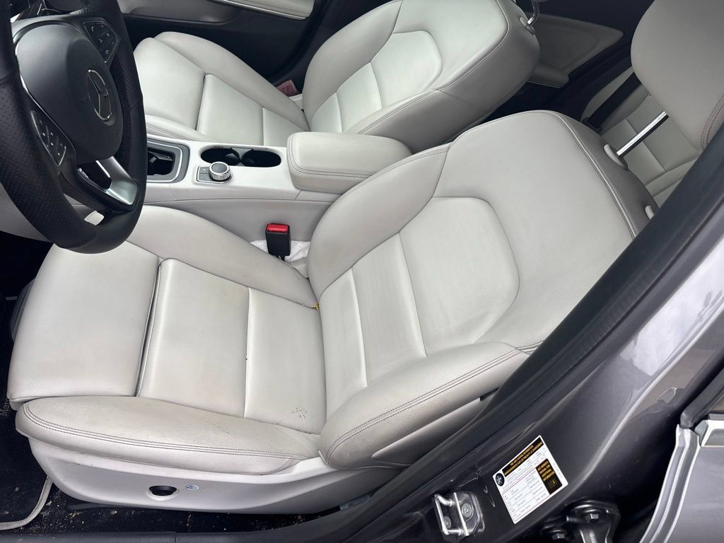 Used 2019 Mercedes-Benz GLA 250 image 23