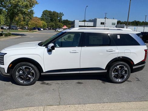 New 2026 Hyundai Palisade Limited image 3