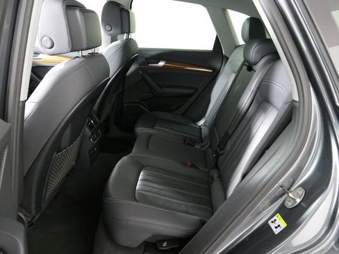 Used 2022 Audi Q5 2.0T Premium Plus image 4