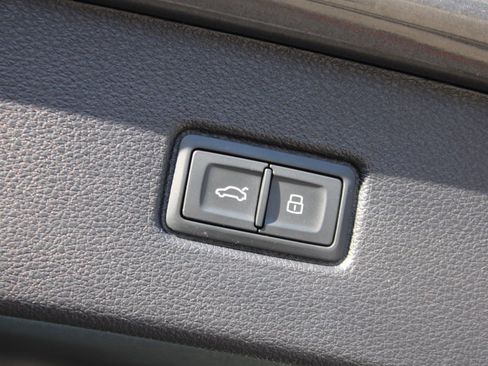 Used 2021 Audi Q7 2.0T Premium Plus image 44