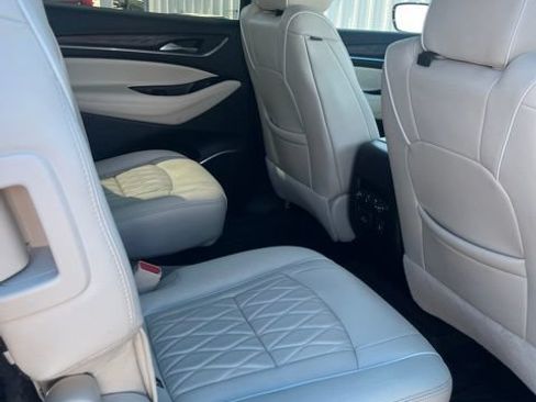 Used 2023 Buick Enclave Avenir w/ Trailering Package, 5000 lbs. FWD image 11
